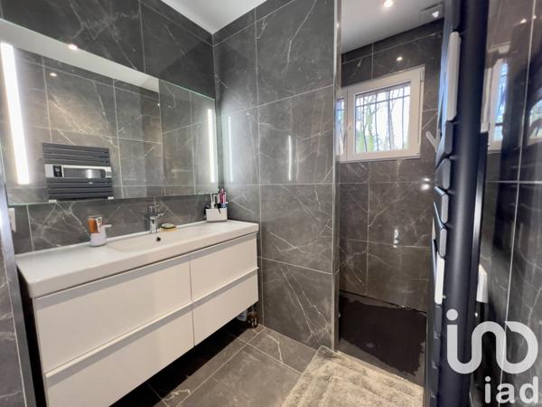 Maison à vendre 5 pièces 111 m² Fayence