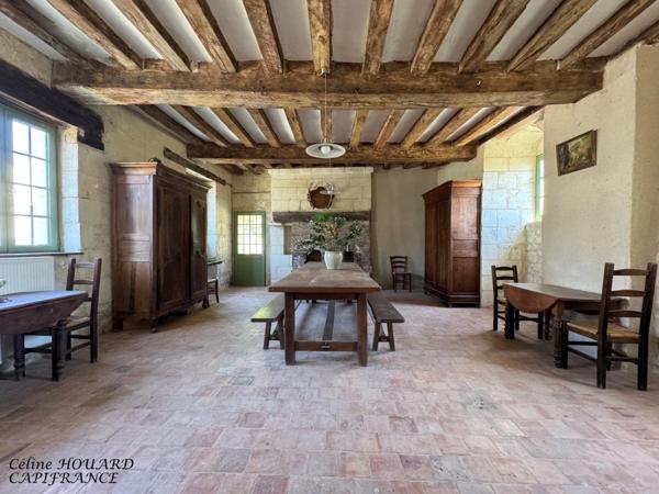 Maison à vendre 7 pièces + terrain constructible et dépendances