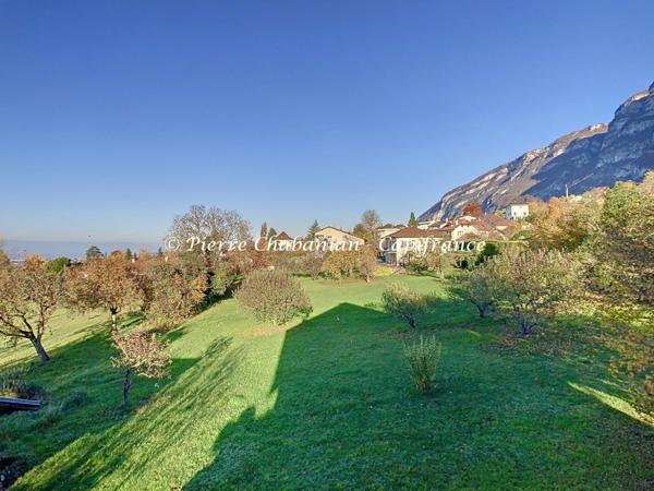 Maison à vendre - 7 pièces - 185 m² habitables - 326 m² au sol - 1359 m² de terrain - vue panoramique - COLLONGES SOUS SALEVE (74)