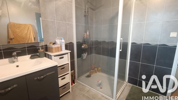 Maison à vendre 7 pièces 137 m² Doué-en-Anjou