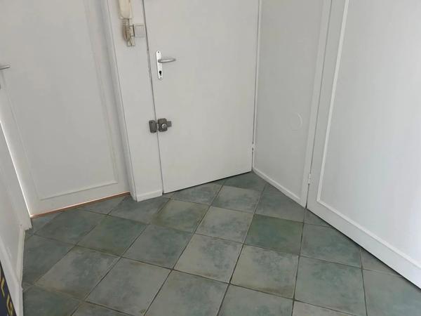 Appartement à louer 5 pièces 84.35m²