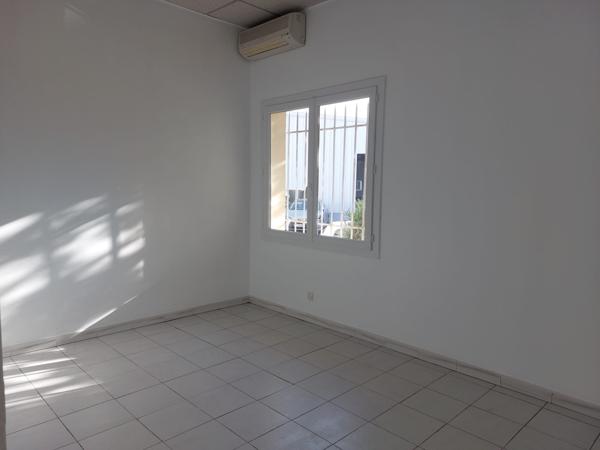 Bureaux PMR avec accès indépendant à louer - ZI Toulon Est - La Garde