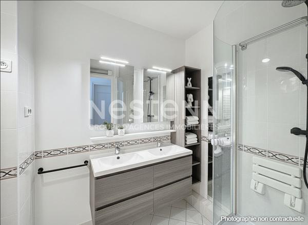 À vendre 5 pièces en excellent état à Chilly-Mazarin, dans résidence familiale avec piscine et tennis, en bordure de la plaine de Balizy