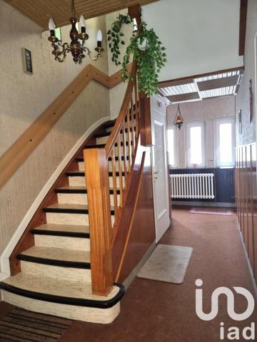 Maison traditionnelle 6 pièces de 170 m² à Petite-Rosselle (57540)