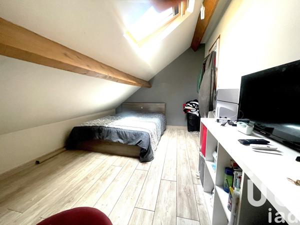 Maison 7 pièces de 132 m² à Dordives (45680)