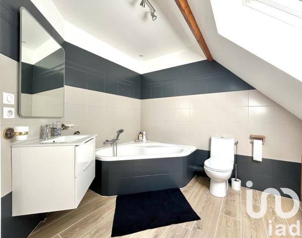 Maison à vendre 8 pièces 230 m² Samois-sur-Seine