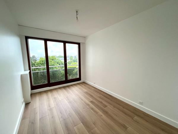 Appartement Saint Cloud 5 pièce(s) 114.8 m2