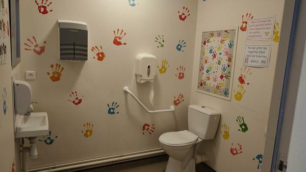 BUREAUX A VENDRE AU SEIN D'UN POLE MEDICAL CENTRE VILLE CHATELLERAULT (86)