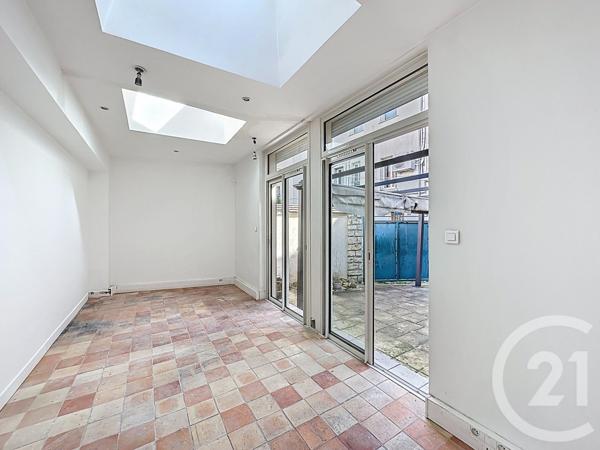 Maison à vendre  11 pièces - 192,97 m2 VILLEJUIF - 94