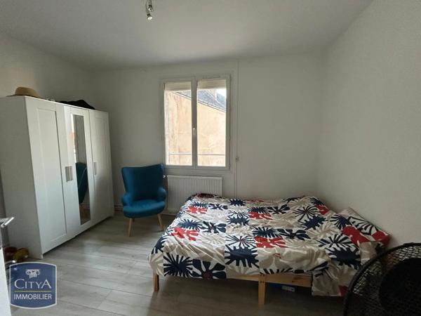Appartement à louer 2 pièces 45m² Tours (37000)