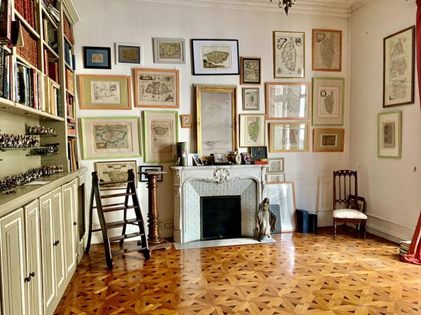 A vendre appartement de type 9 à Marseille 13008 - Quartier PERIER / FARGES