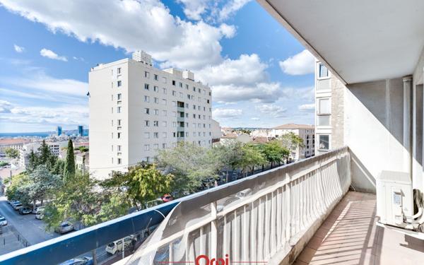 Appartement à vendre    4 pièces • 84 m2 Marseille 4