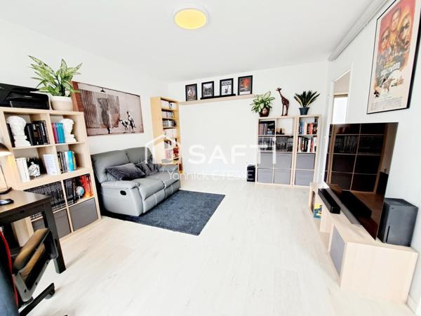 Deux pièces avec 17 m2 de terrasse et un parking sous-sol.