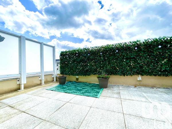 Appartement à vendre 4 pièces 82 m² Mennecy