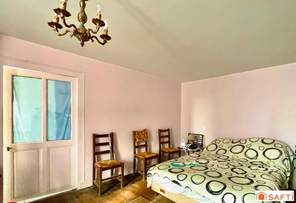 Fermette en cours de rénovation. Un beau potentiel