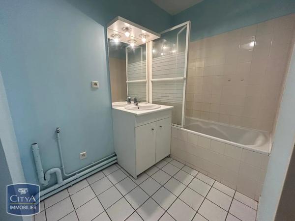 Appartement à louer 2 pièces 42.88m² Orléans (45000)
