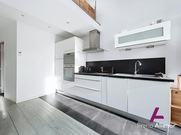 Studio comme une maison et meublé – Quartier Saint-Bruno