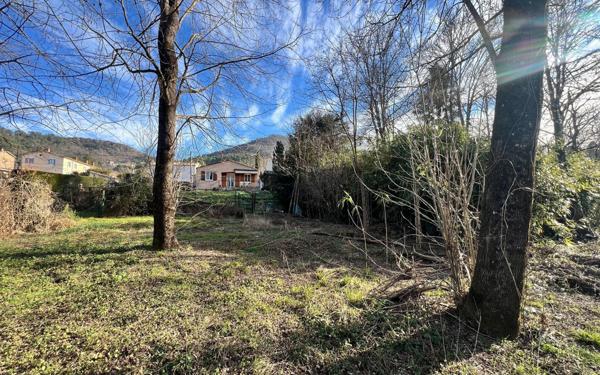 Maison à vendre    4 pièces •  Saint-Paul-le-Jeune