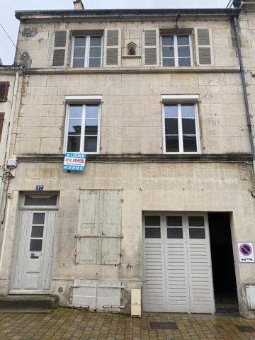 Grande Maison : grande cuisine avec éléments, grand séjour, bureau, 4 grandes chambres. Grenier. Cave. Garage. Détails des diagnostics énergétiques