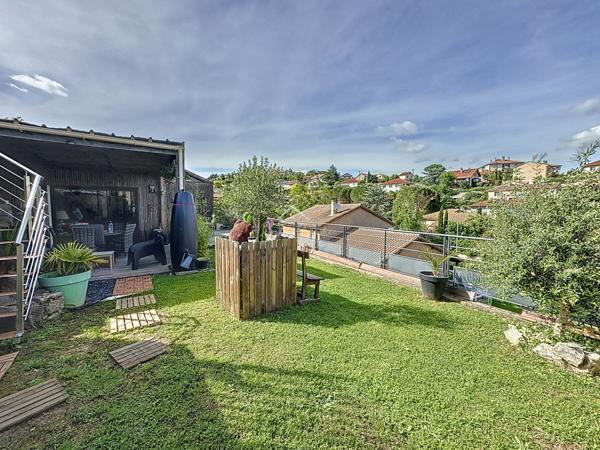 Millau (12100) MAISON F3 87 M2 AVEC PISCINE SUR TERRAIN DE 875 M2