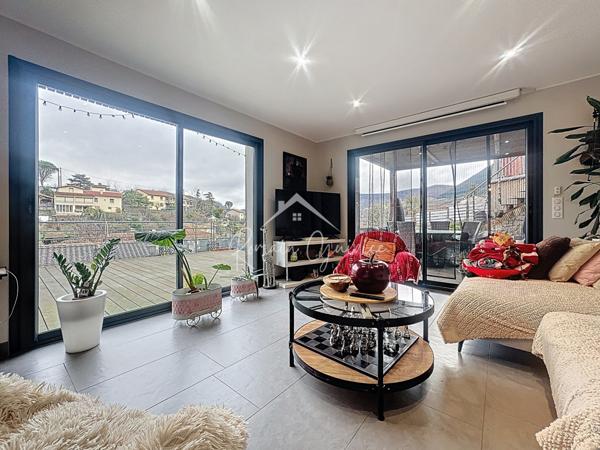 Millau (12100) MAISON F3 87 M2 AVEC PISCINE SUR TERRAIN DE 875 M2