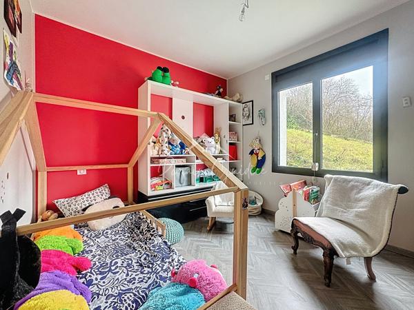 Millau (12100) MAISON F3 87 M2 AVEC PISCINE SUR TERRAIN DE 875 M2