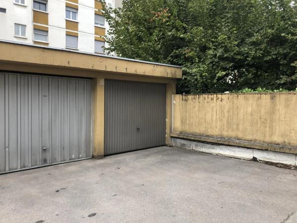 Parking / Box à louer à Aix-les-Bains (73100)