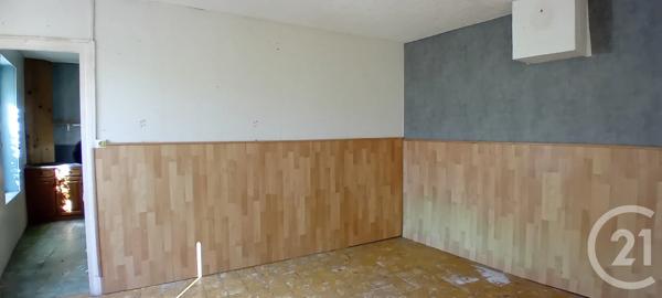 Maison à vendre  14 pièces - 256,82 m 2   NESLE  - 80
