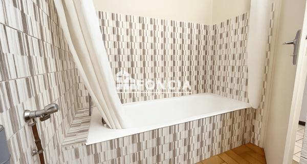 À vendre Appartement 3 pièces 66 m² - Cluses 74300