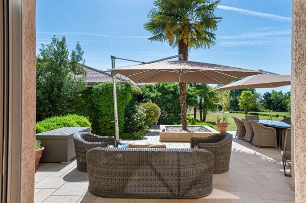 Vente Propriété de luxe Divonne-les-Bains 13 Pièces 1094 m²
