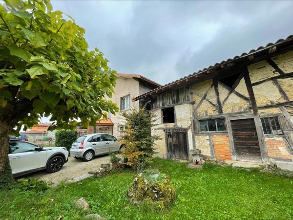 Maison à vendre à Viriat dans l'Ain (01440), ref : 01083-1941