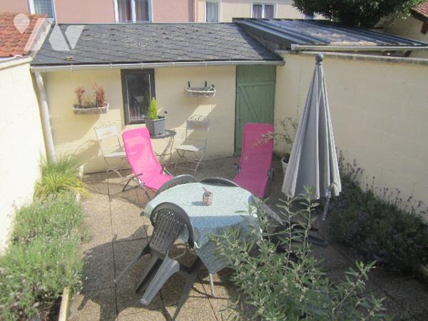 SPECIAL INVESTISSEUR: Ensemble de 2 maisons vendues louées d'une surface de 57 m2 chacune