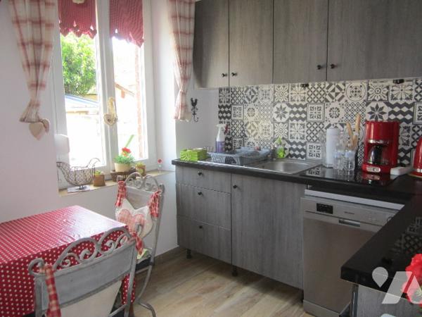 SPECIAL INVESTISSEUR: Ensemble de 2 maisons vendues louées d'une surface de 57 m2 chacune