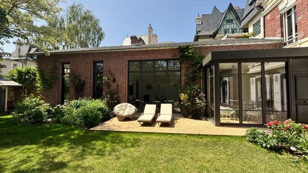 Vente Maison de luxe Deauville 8 Pièces 270 m²