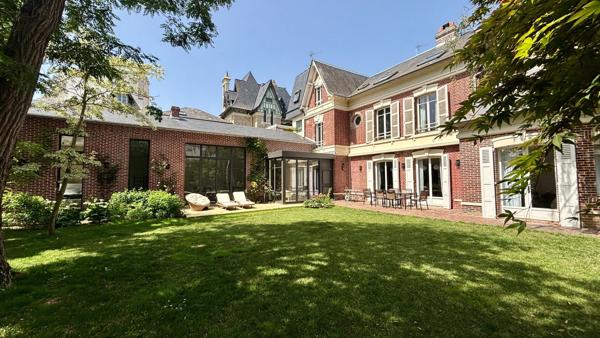 Vente Maison de luxe Deauville 8 Pièces 270 m²