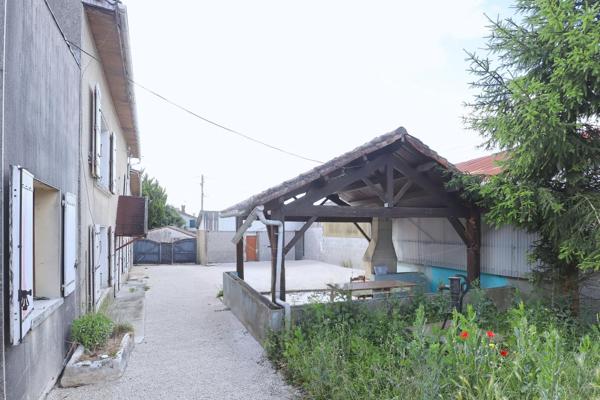 Maison 5 chambres avec garage + atelier/grange + gite