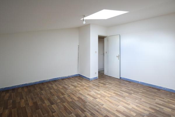 Maison 5 chambres avec garage + atelier/grange + gite