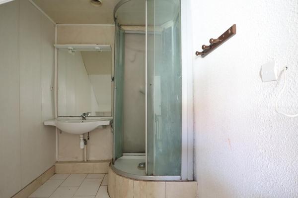 Maison 5 chambres avec garage + atelier/grange + gite