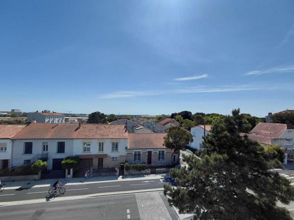 LA ROSSIGNOLETTE – 258 AVENUE CARNOT – LA ROCHELLE – APPARTEMENT LOGT 15 – T2 – 3ème ETAGE