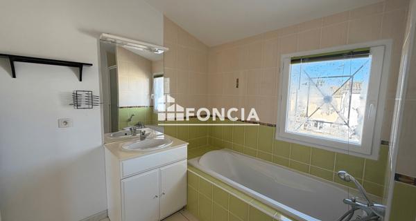 Location Maison 5 pièces 85.69 m² - Angoulême 16000