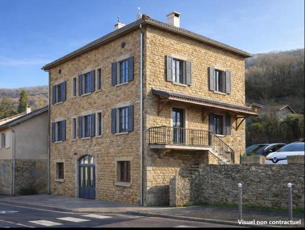 Poleymieux-au-Mont-d’Or – Immeuble de caractère réhabilité – Fort potentiel patrimonial