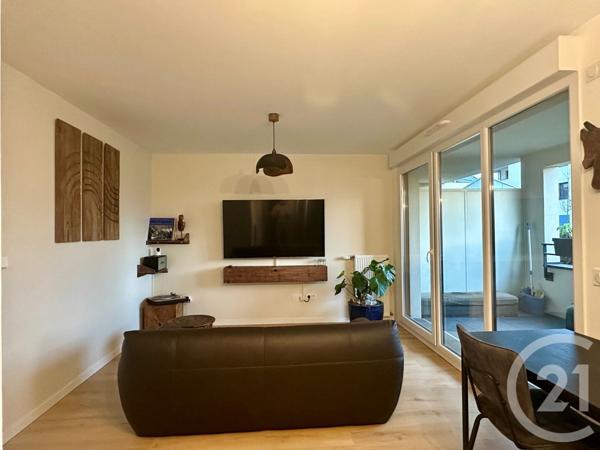 Appartement F4 à vendre  4 pièces - 73,90 m2 CHESSY - 77