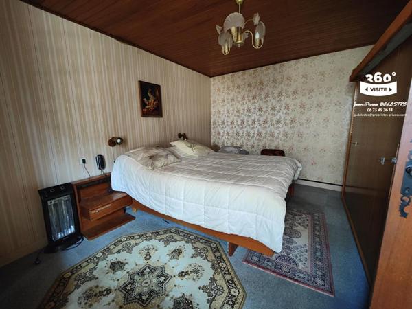 Maison individuelle avec grand terrain clos en centre-ville d'Echirolles