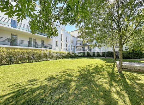 Montigny Le Bretonneux - Studio 26.25 m² - Quartier du Village - Box et Cave