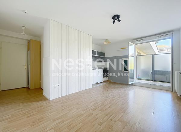 Montigny Le Bretonneux - Studio 26.25 m² - Quartier du Village - Box et Cave