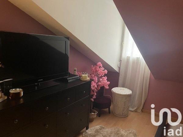 House for sale 4 rooms 76 m² Saint-Denis