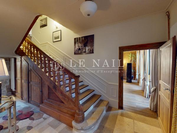 Confortable maison du XVIIIe siècle, proche de la châtre en Berry