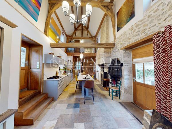 Confortable maison du XVIIIe siècle, proche de la châtre en Berry