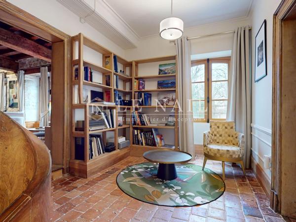 Confortable maison du XVIIIe siècle, proche de la châtre en Berry
