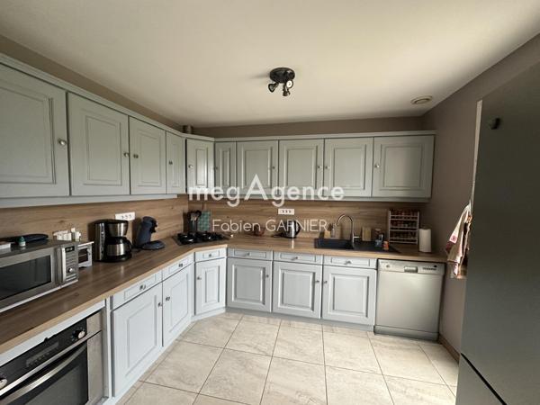 Maison à BRISSAC-QUINCE, 49320 - 6 pièces 111m²